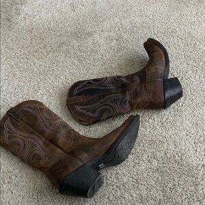 Ariat Ladies Round Up D-toe Leather Western Cowboy Boots